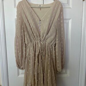 casual tan long sleeve dress with textured polka dots- size large